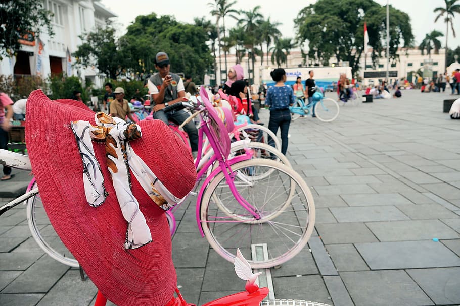 red hat, square, bicycle, wheel, lady, summer, people, street HD wallpaper