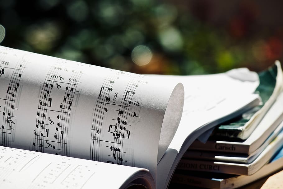 selective focus photography of music notes printed book, score, HD wallpaper