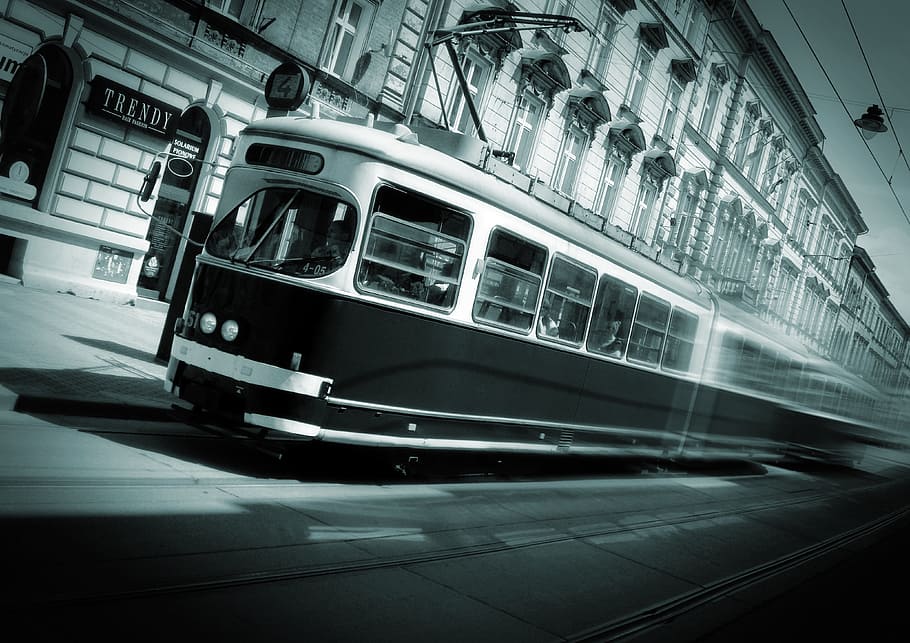 kraków, tram, speed, mode of transportation, public transportation HD wallpaper