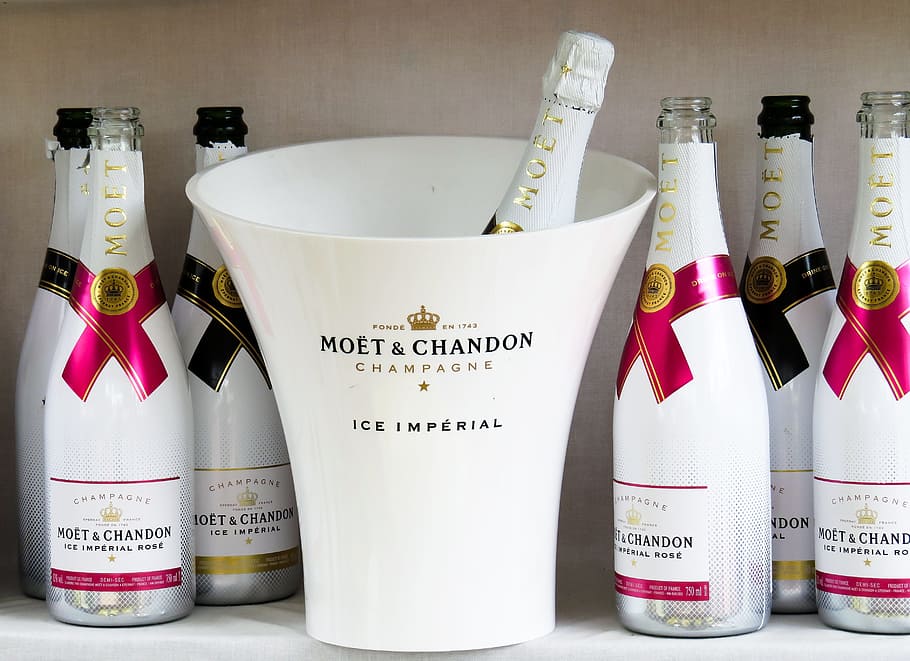 white Moet & Chandon champagne bottles, drink, sparkling wine, HD wallpaper
