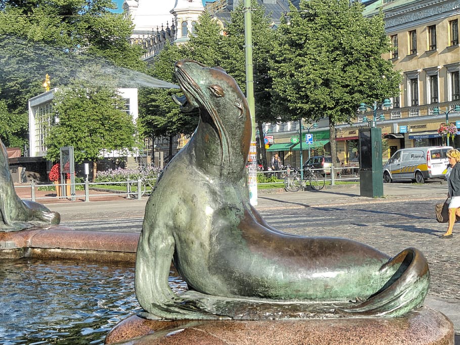 brown and green concrete sea lion fountain, Helsinki, Finland, HD wallpaper