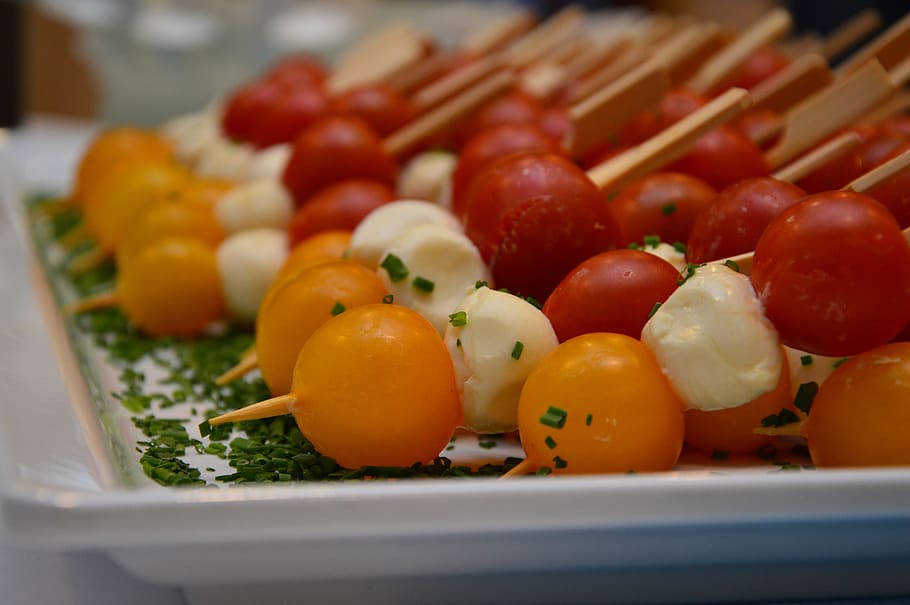 vegetables in sticks on tray, Aperitif, Snack, Tomato, Mozzarella HD wallpaper