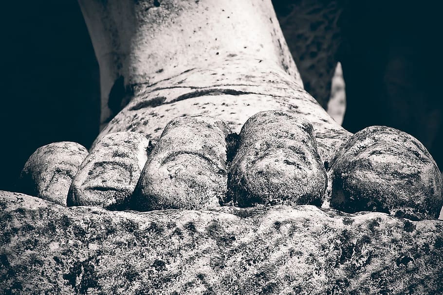 grayscale photo of person's foot, statue, stone, sculpture, stone figure, HD wallpaper