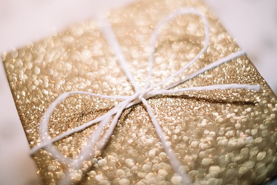 Brown and White Gift Box, blur, bright, close-up, colors, defocused HD wallpaper