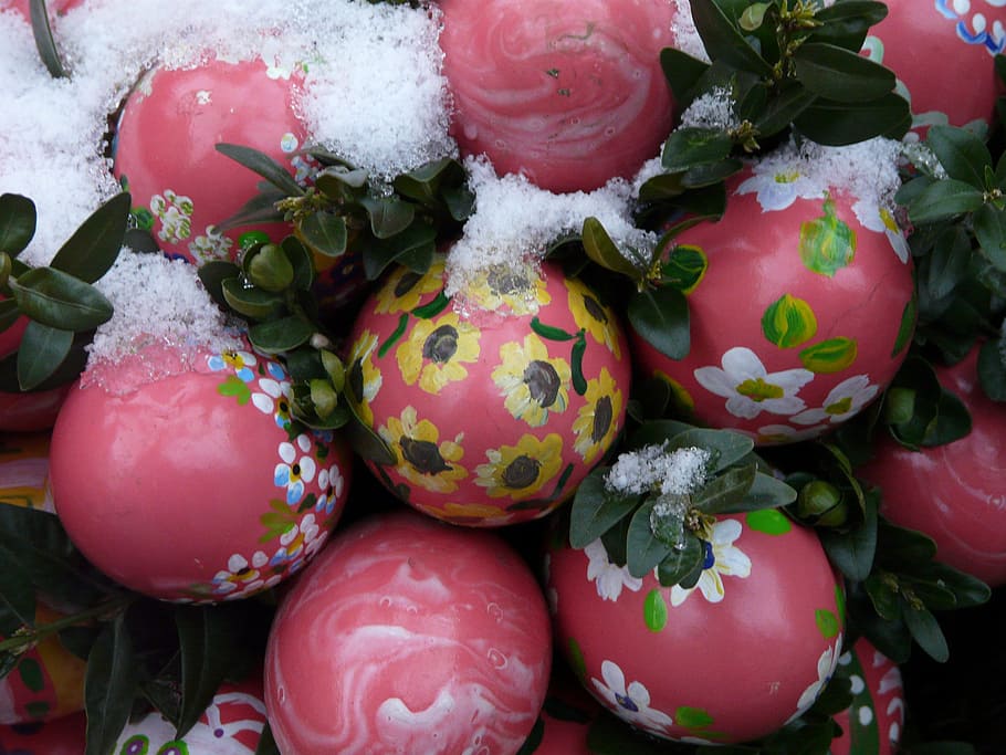 red baubles, easter, easter eggs, colorful, paint, easter egg painting HD wallpaper