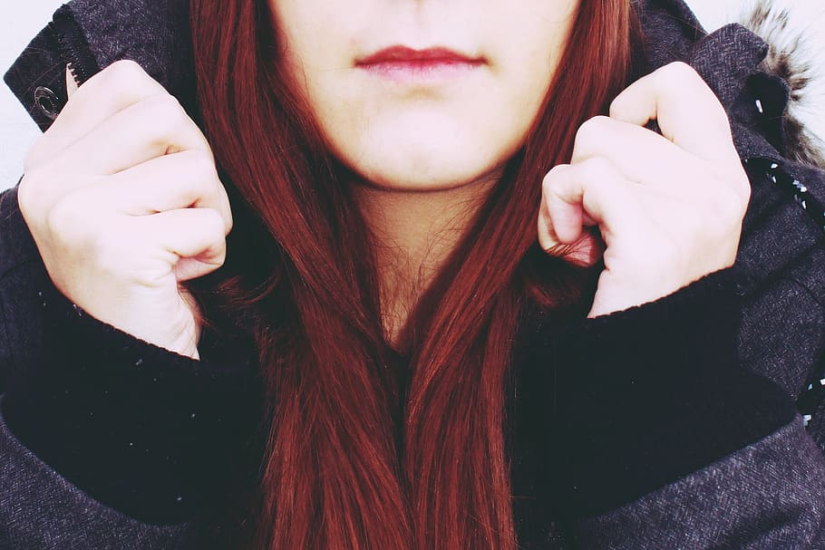 woman taking selfie, cold, jacket, person, girl, pretty, hair HD wallpaper