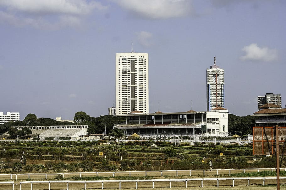 Mahalaxmi Racecourse building in Mumbai, India, photos, public domain