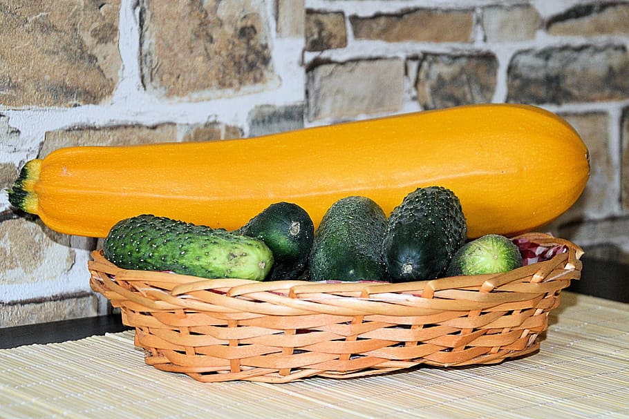 zucchini, cucumbers, einleggurken, vegetables, harvest, yellow-zucchini HD wallpaper