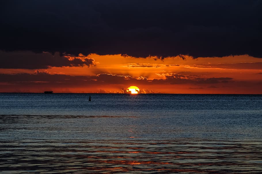 sea, dawn, landscape, nature, beach, cloudscape, evening, golden sun HD wallpaper
