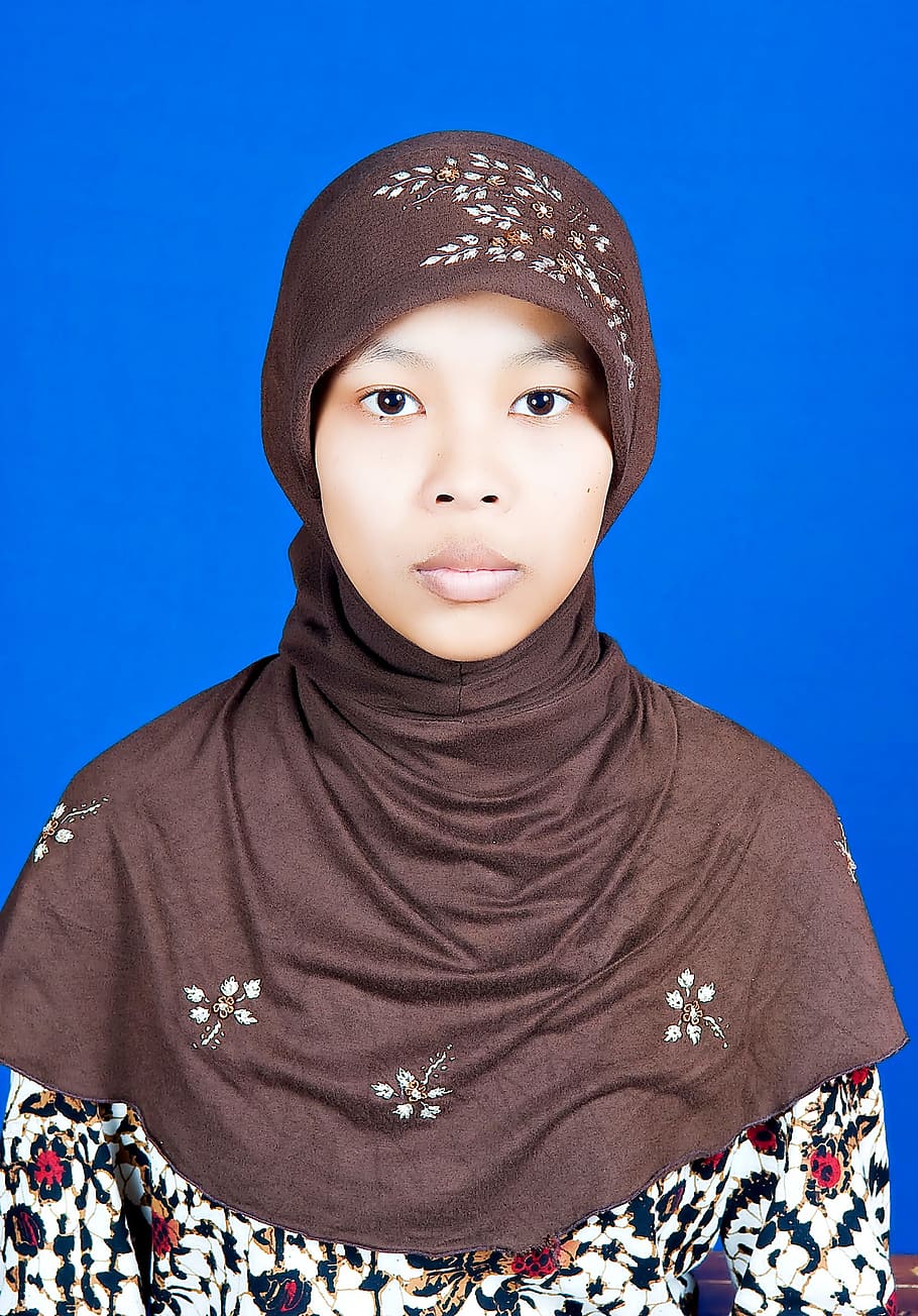 woman wearing brown hijab headdress, girl, people, person, clothing, HD wallpaper