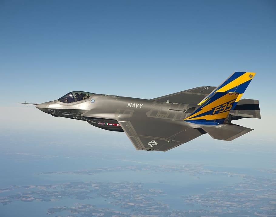 Grey Blue and Yellow Navy F 35 Fighter Plane Flying on Clear Blue Sky, HD wallpaper