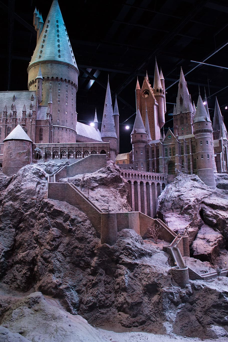 Harry Potter, Hogwarts, Studio, London, architecture, night, HD wallpaper