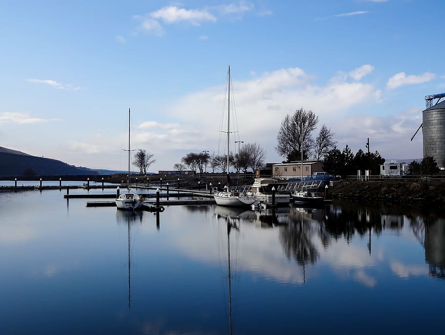 reflection, sky, water, boat, calm, cloud - sky, waterfront HD wallpaper