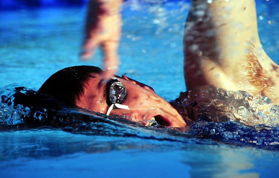 man swimming on pool, swimmer, training, water, goggles, fitness HD wallpaper