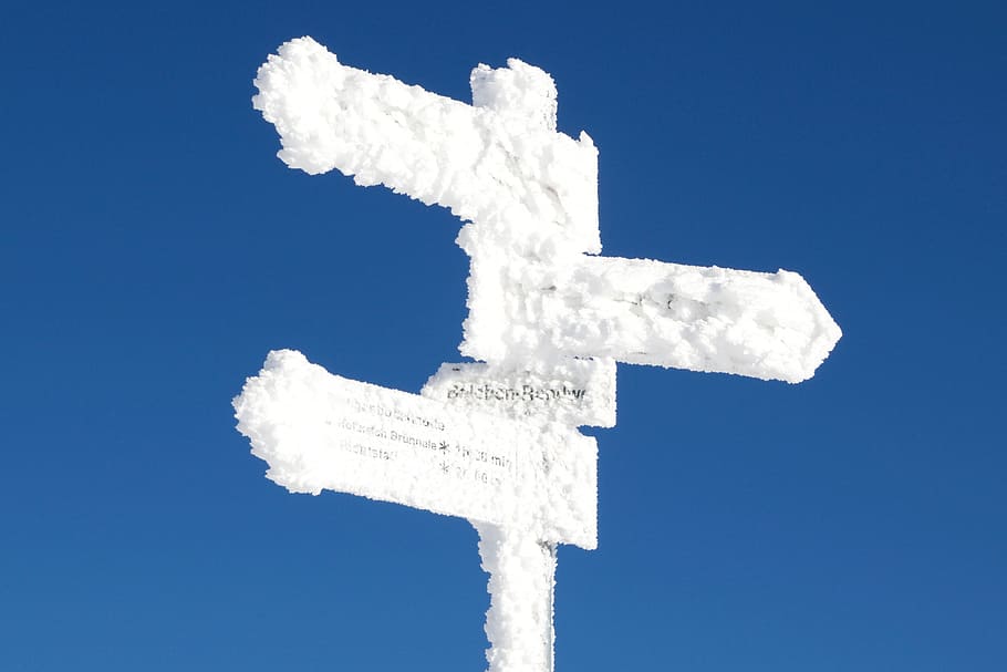 road signage covered with snow, winter, snow-covered, directory HD wallpaper