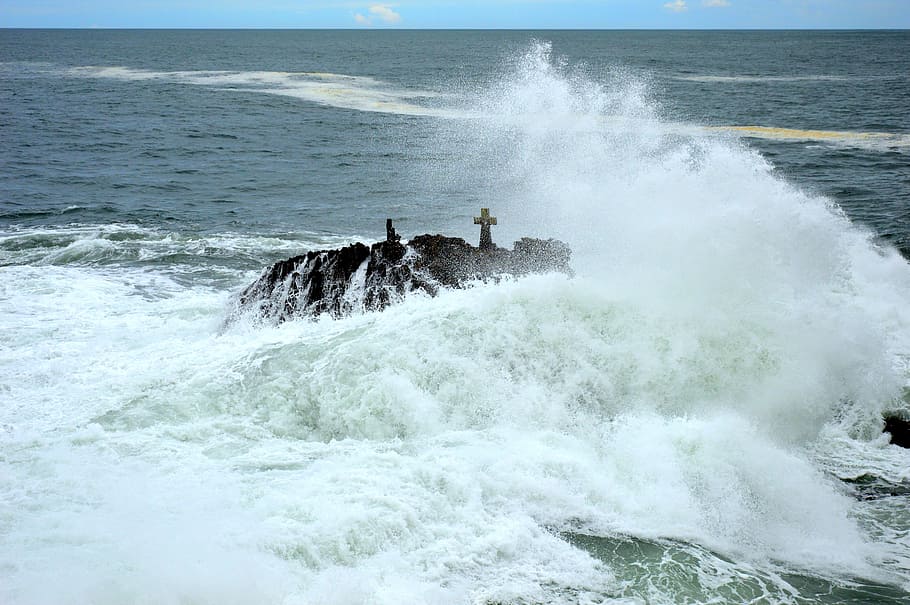 Wave, Scum, Atlantic, Rock, Tide, sea, motion, power in nature, HD wallpaper