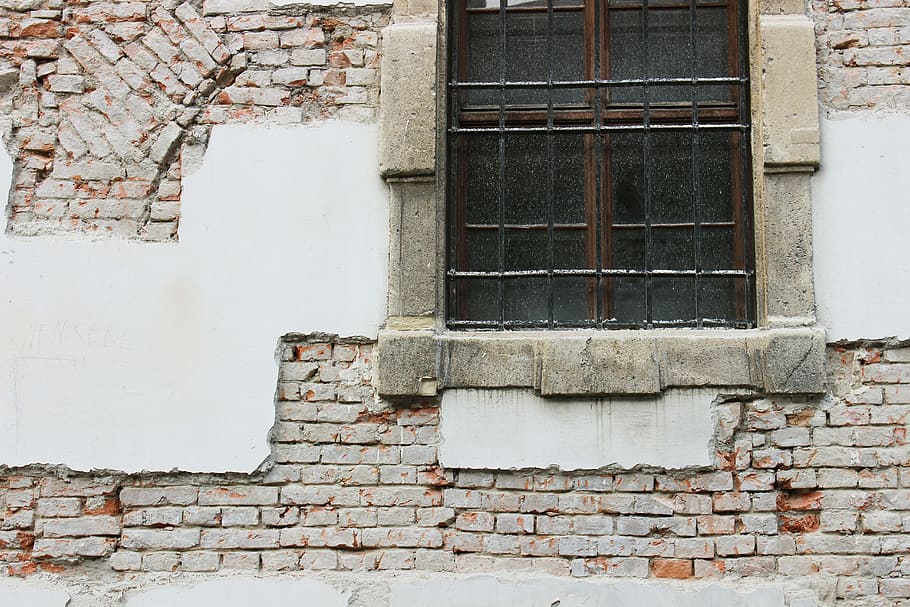 concrete house with glass panel window, Bricks, Budapest., texture HD wallpaper
