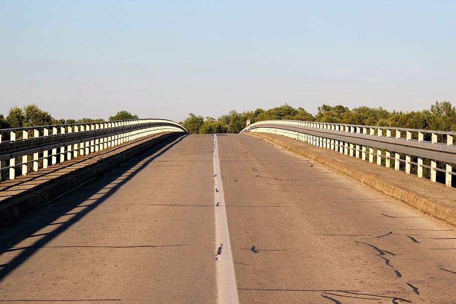 bridge, road, architecture, drive, construction, river, sky HD wallpaper