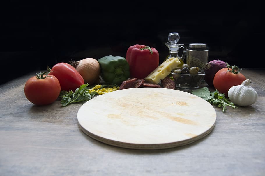 variety of spices beside chopping board, table, table pizza HD wallpaper
