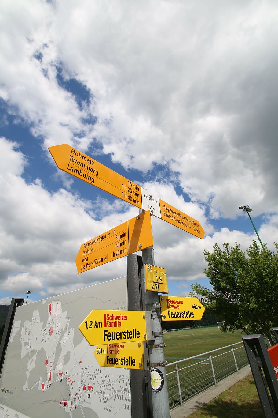 directory, direction, shield, signposts, away, note, path direction HD wallpaper