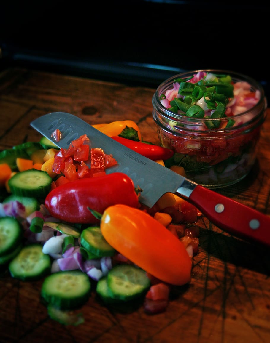 sliced vegetable on chopping board, knife, veggies, vegetarian, HD wallpaper