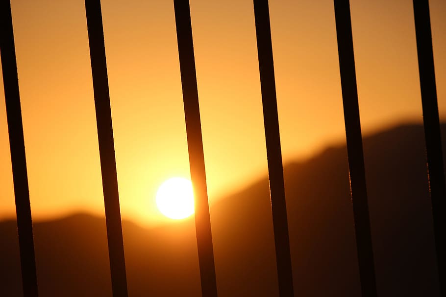 sunset, bars, mountains, sky, landscape, horizon, atmosphere HD wallpaper