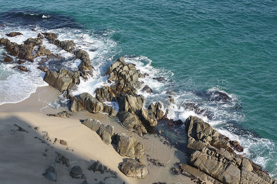 beach, rock, sea, water, motion, land, beauty in nature, wave HD wallpaper