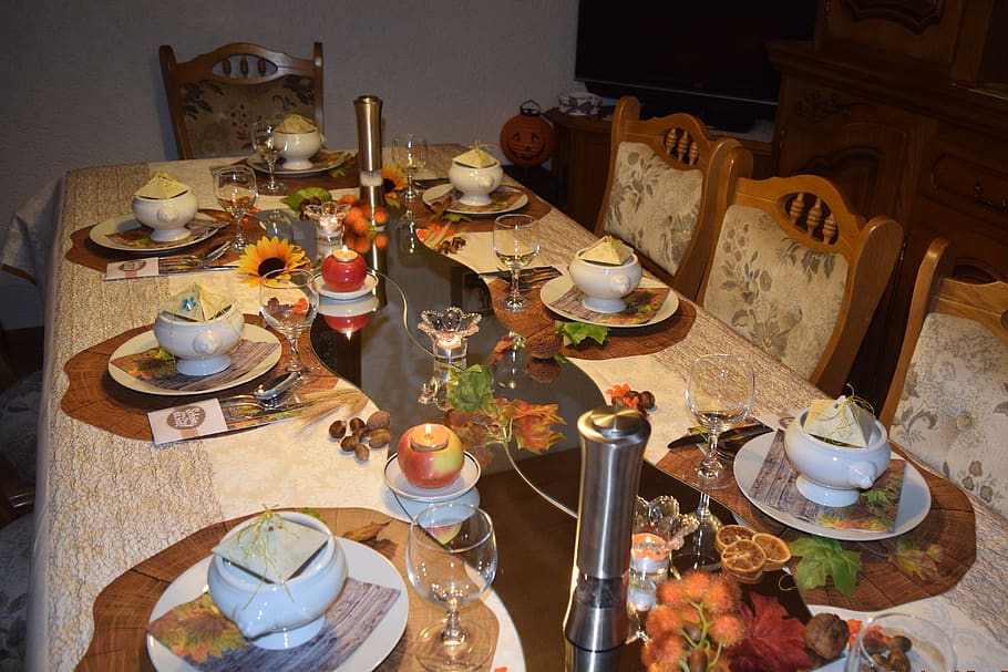 table, tableware, cutlery, table cover, food and drink, plate HD wallpaper