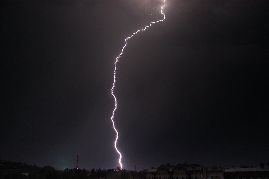 lightning over city, storm, plasma, clouds, cloud cover, white HD wallpaper