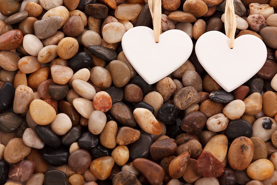 brown stones closeup photography, decoration, heart, love, nature, HD wallpaper
