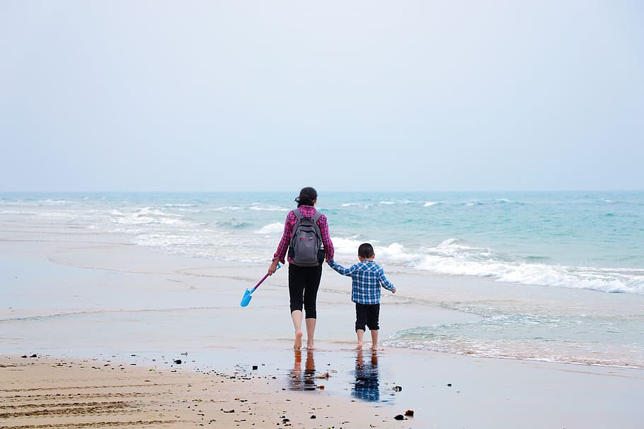 HD wallpaper: sea, beach, mother and son, travel, love, motherly love, mom  | Wallpaper Flare