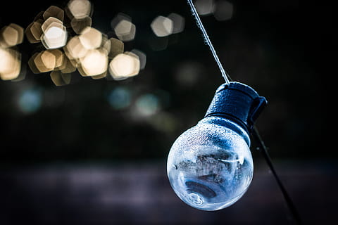 filament bulb with bokeh background photography, closeup photo of light bulb with cable HD wallpaper