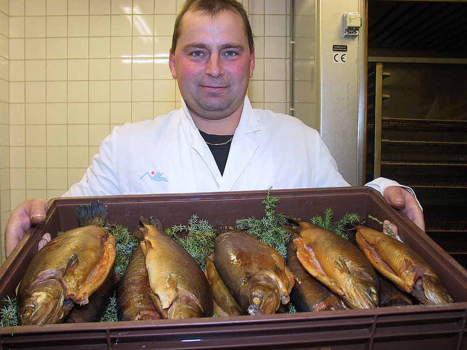 fish, smokehouse, char, food, food and drink, occupation, one person HD wallpaper