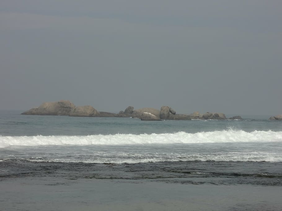 sea, surf, ocean, ocean wave, beach, water, beauty in nature HD wallpaper