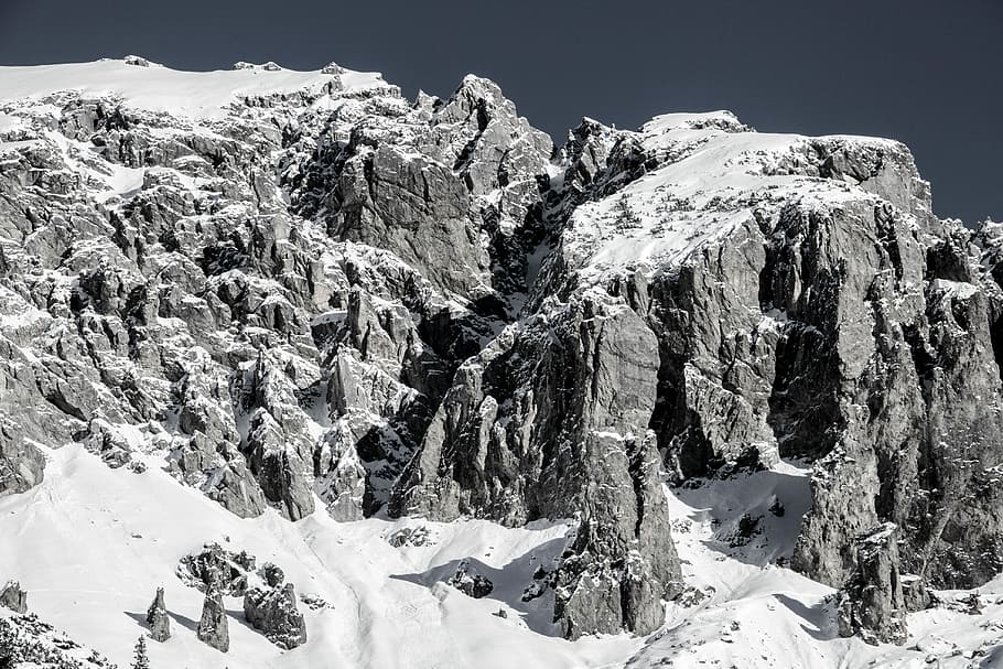 photography of mountain covered with snow, snow covered mountain HD wallpaper