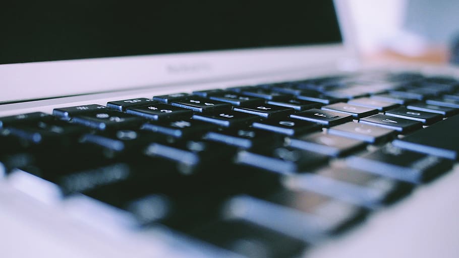 MacBook Pro, closeup, photo, air, keyboard, laptop, computer HD wallpaper