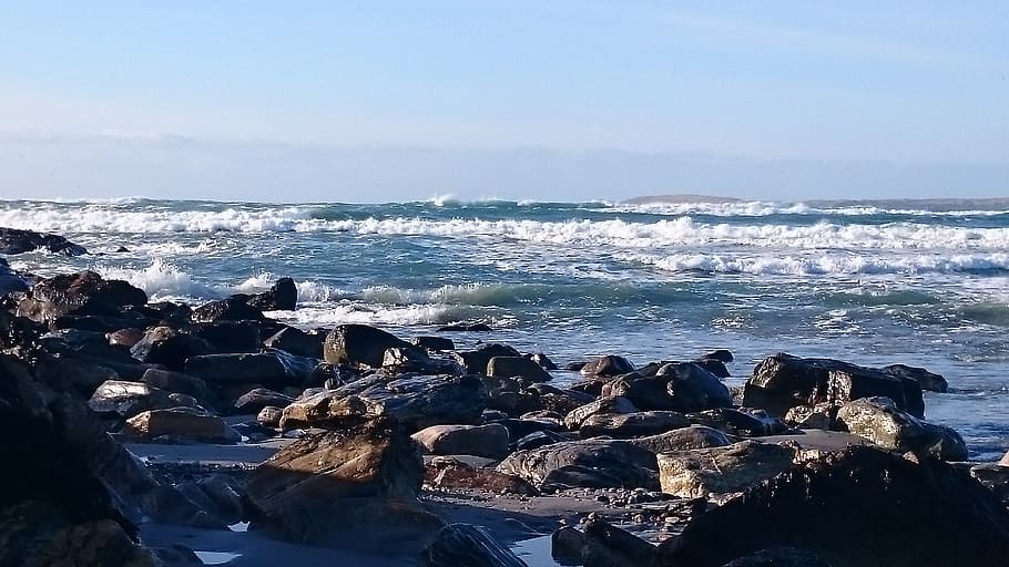 ocean, beach, ireland, sea, water, rock, rock - object, solid HD wallpaper