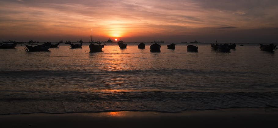 the boat, the sea, sunset, vietnam, write, hoằng, male, the marina