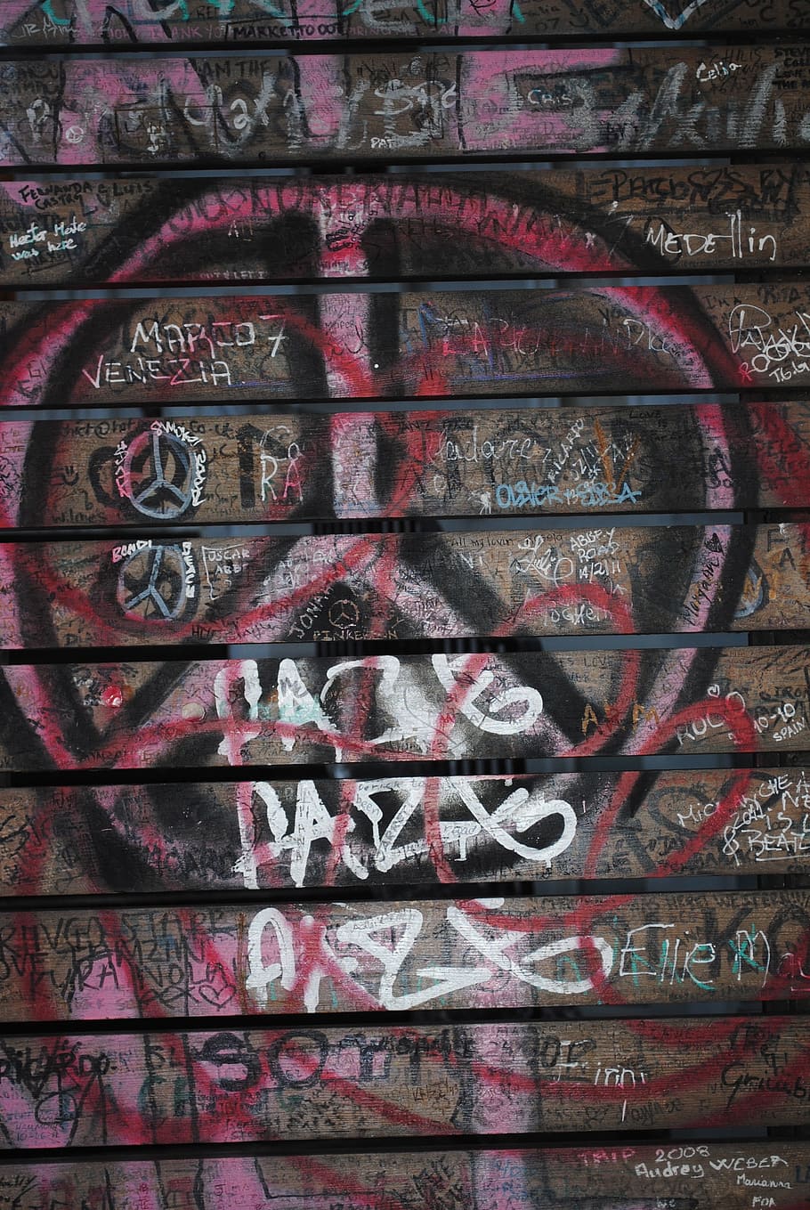 brown wall with graffiti close-up photography, Peace, Sign, Symbol, HD wallpaper
