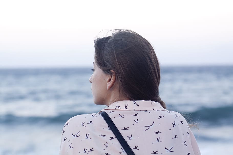 woman wearing white shirts front of sea during daytime, girl HD wallpaper