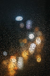 white and yellow bokeh lights, rain, glass, it's raining, night HD wallpaper