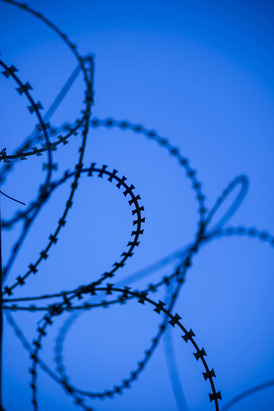Wire, Engel, Color Image, backgrounds, no people, prison, blue HD wallpaper