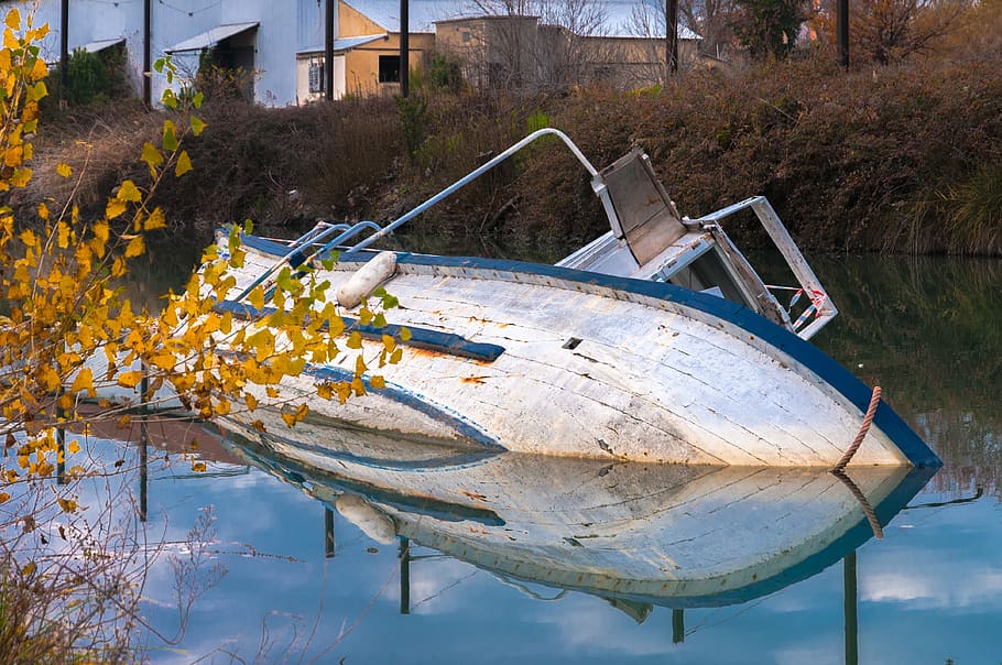 Boat, Wreck, Stranding, Ship, water, no people, outdoors, day HD wallpaper