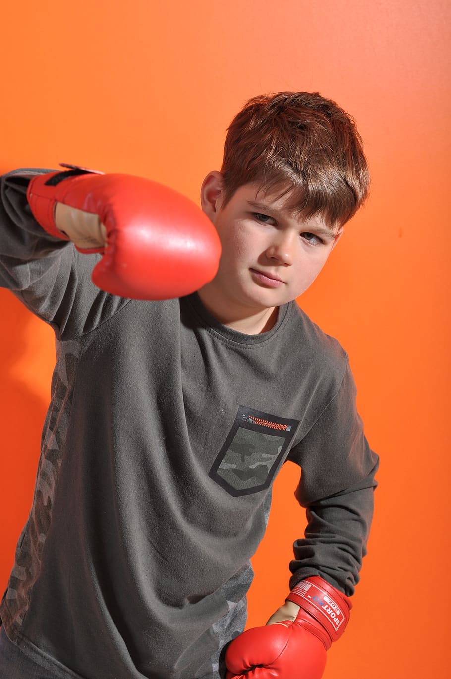 Boy physical. Боксеры для мальчика. Боксёр фото человек. Шарипхон человек мальчик.