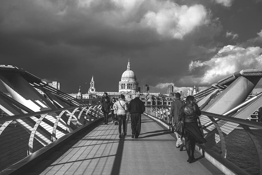 Grayscale Photo of People Walking in Pathway, black-and-white HD wallpaper