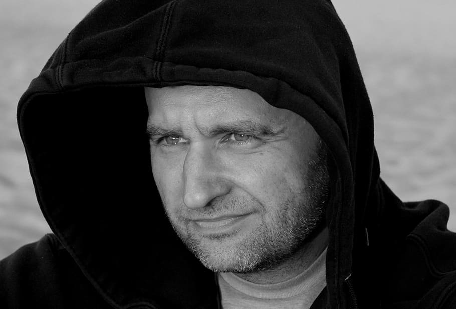 guy, face, nostalgia, reverie, portrait, black and white, men HD wallpaper