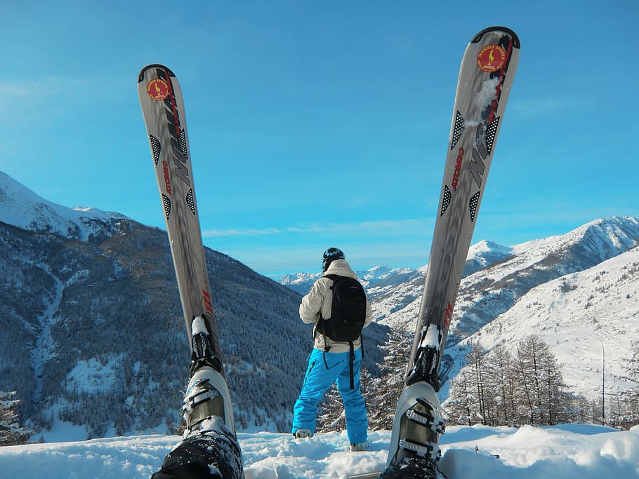 person standing on snow covered mountain at daytime, ski, alps HD wallpaper