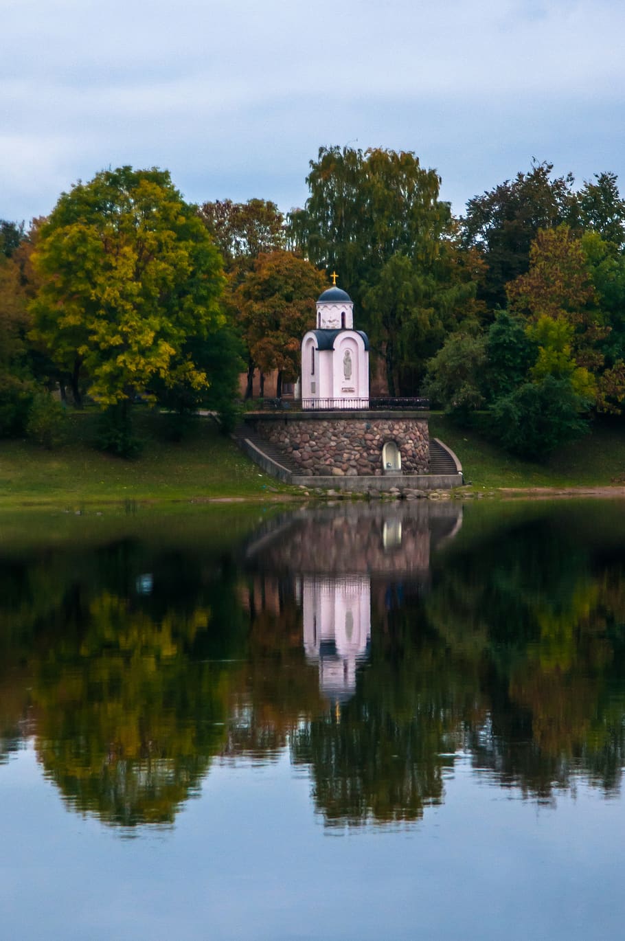 water, river, tree, no one, chapel, dome, great, pskov, the kremlin HD wallpaper