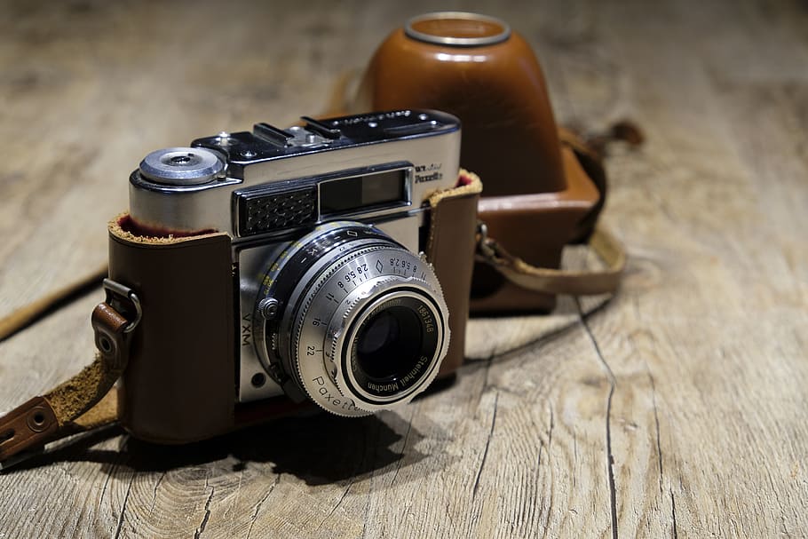 silver and brown DSLR camera in macro shot, nostalgia, retro HD wallpaper