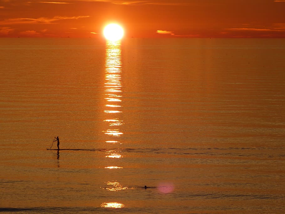 sunset, waters, dawn, evening, sea, reflection, beach, sky HD wallpaper